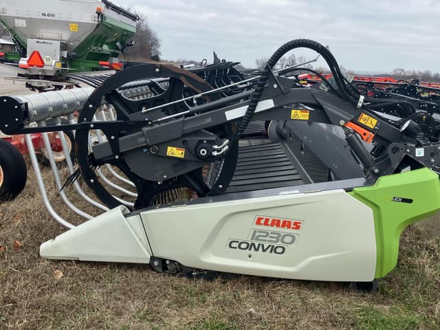 Image of CLAAS Convio Flex 1230 equipment image 1
