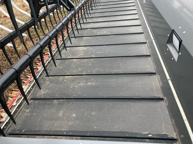 Image of CLAAS Convio Flex 1230 equipment image 2