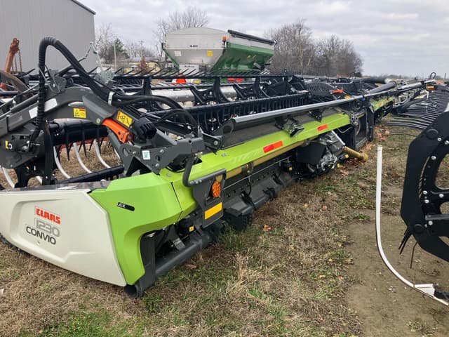 Image of CLAAS Convio Flex 1230 equipment image 3