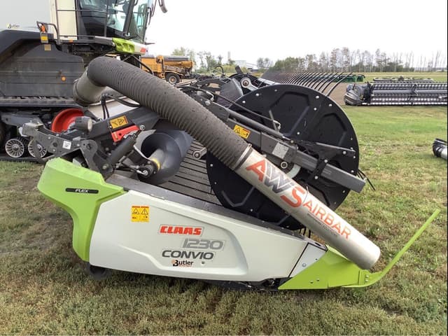 Image of CLAAS Convio Flex 1230 equipment image 1
