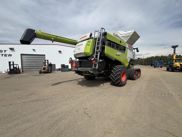 Image of CLAAS Lexion 8700TT equipment image 4