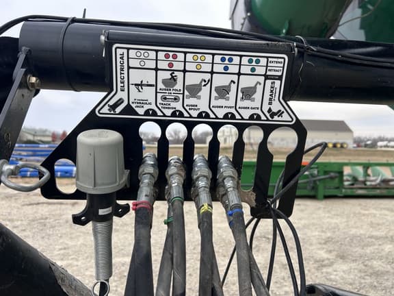 Image of Elmers Haulmaster 1700 equipment image 4