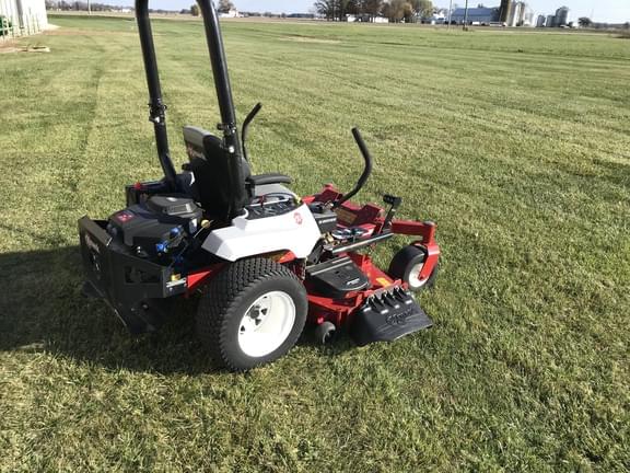 Image of Exmark Radius equipment image 3