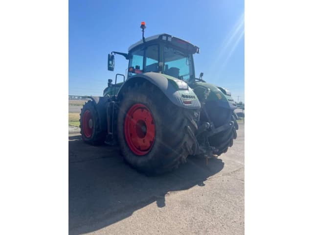 Image of Fendt 1042 Vario equipment image 2