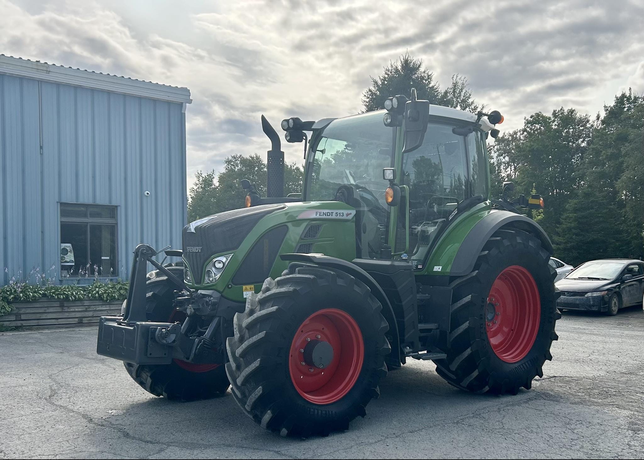 2021 Fendt 513 Vario Equipment Image0