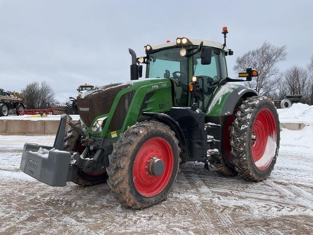 2021 Fendt 824 Vario Equipment Image0