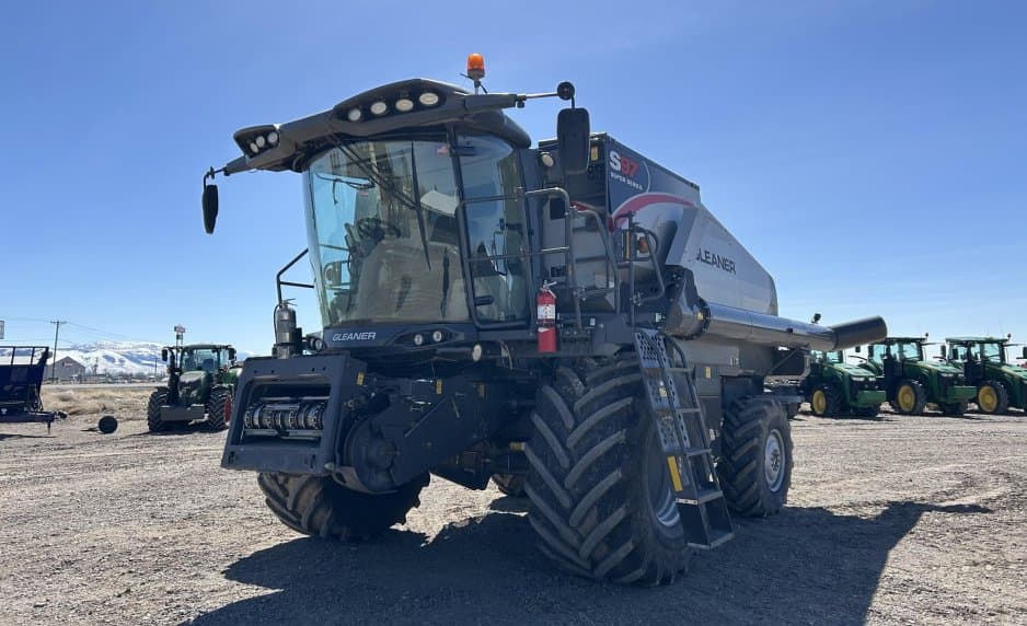 Image of Gleaner S97 Primary image