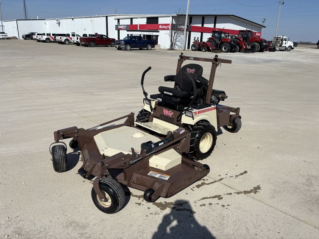 2021 Grasshopper 735BT Equipment Image0