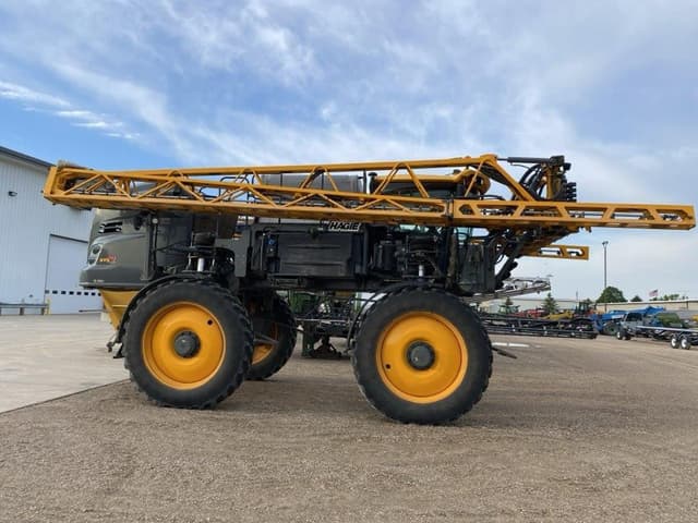 Image of Hagie STS12 equipment image 3