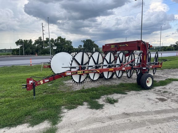 2021 H&S HD8117  Equipment Image0