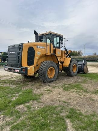 Image of Hyundai HL955TM equipment image 2