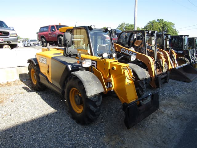 Image of JCB 525-60 Agri Plus equipment image 1