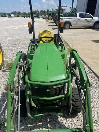Image of John Deere 1023E equipment image 3