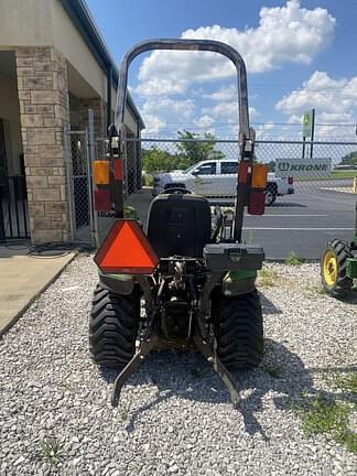 Image of John Deere 1023E equipment image 4