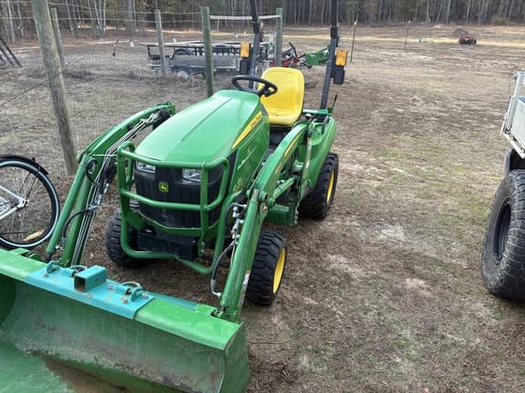 Image of John Deere 1023E equipment image 1