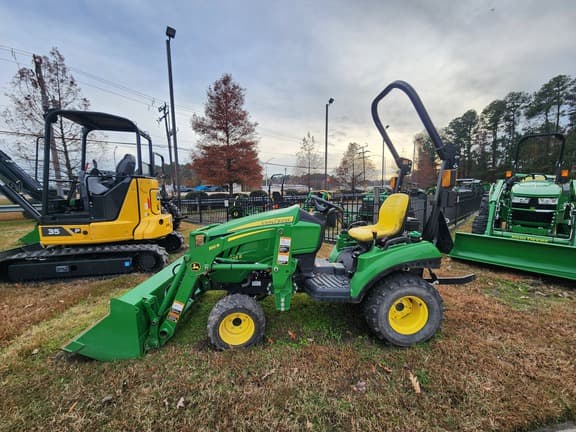 Image of John Deere 1023E Primary image
