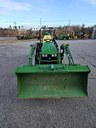 Image of John Deere 1025R equipment image 2