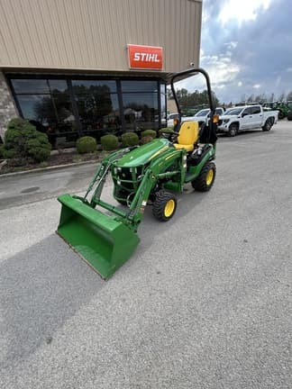 Image of John Deere 1025R equipment image 2