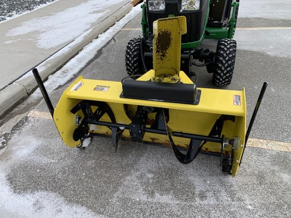 Image of John Deere 1025R equipment image 4