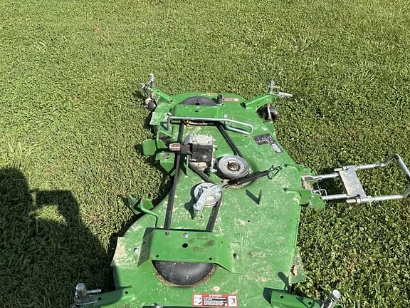 Image of John Deere 1025R equipment image 3