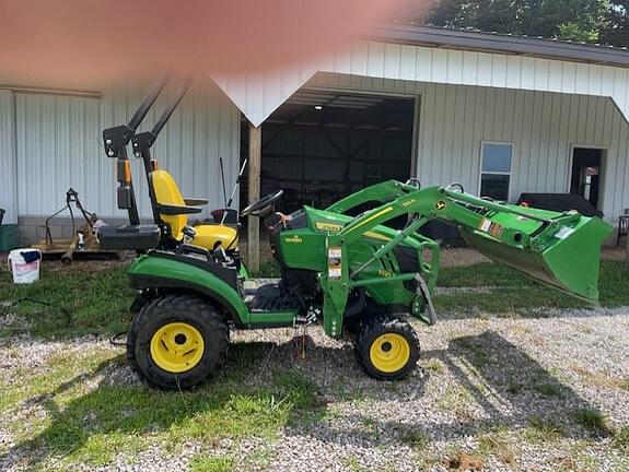 Image of John Deere 1025R equipment image 2