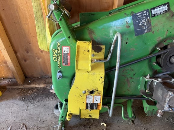 2021 John Deere 1025R Equipment Image0