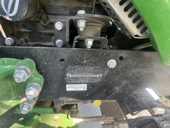 Image of John Deere 1025R equipment image 4