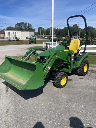 2021 John Deere 1025R Equipment Image0