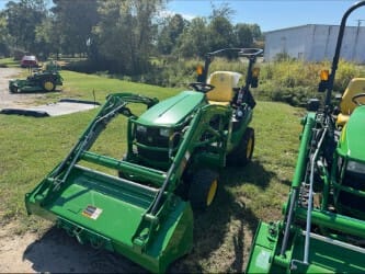 2021 John Deere 1025R Equipment Image0