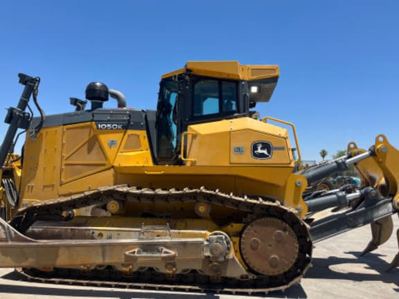 Image of John Deere 1050K equipment image 1