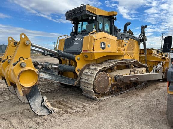 Image of John Deere 1050K equipment image 4