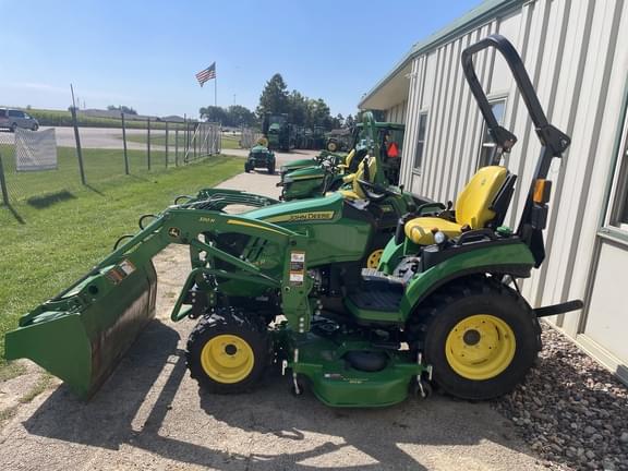 Image of John Deere 2025R equipment image 3