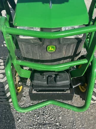 Image of John Deere 2025R equipment image 2