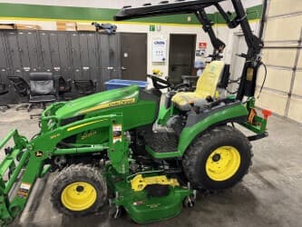 Image of John Deere 2025R equipment image 1