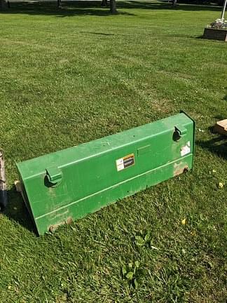 Image of John Deere 2025R equipment image 3