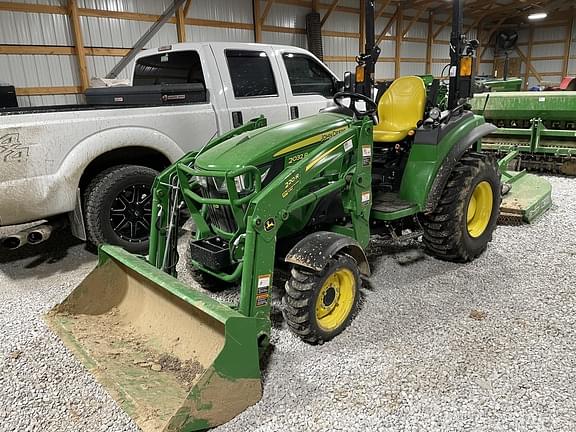 Image of John Deere 2032R Primary image