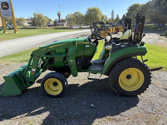 Image of John Deere 2032R Primary image