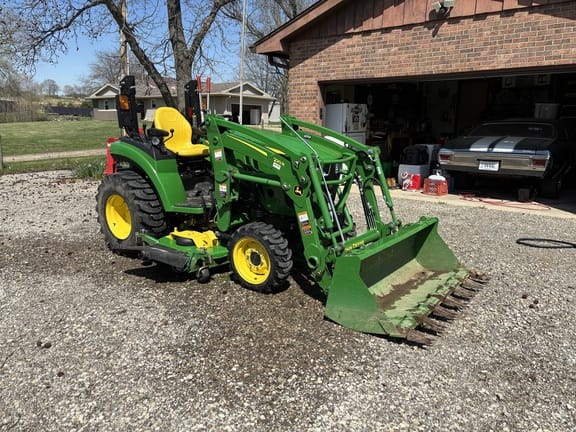 2021 John Deere 2038R Equipment Image0