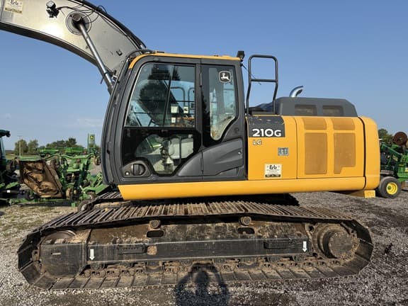 Image of John Deere 210G LC equipment image 1