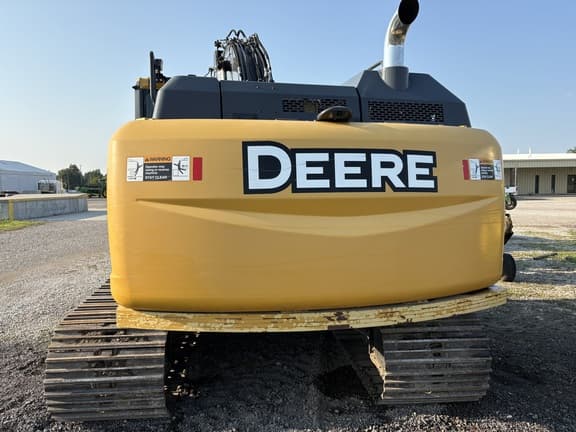 Image of John Deere 210G LC equipment image 2