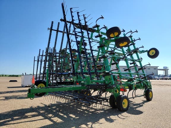 Image of John Deere 2230FH equipment image 4