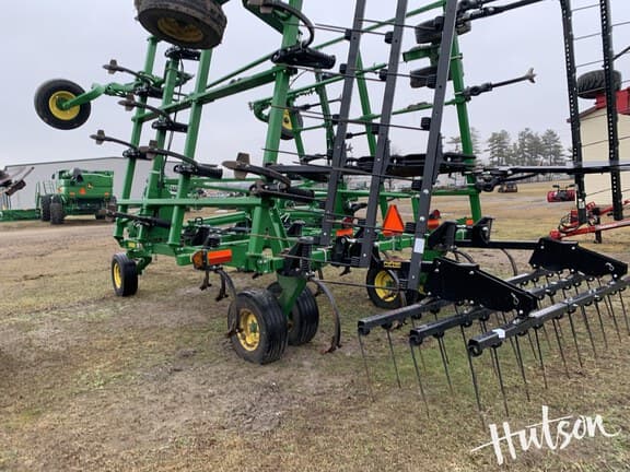 Image of John Deere 2430 equipment image 4