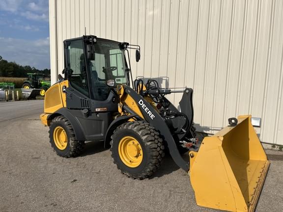 Image of John Deere 244L Primary image