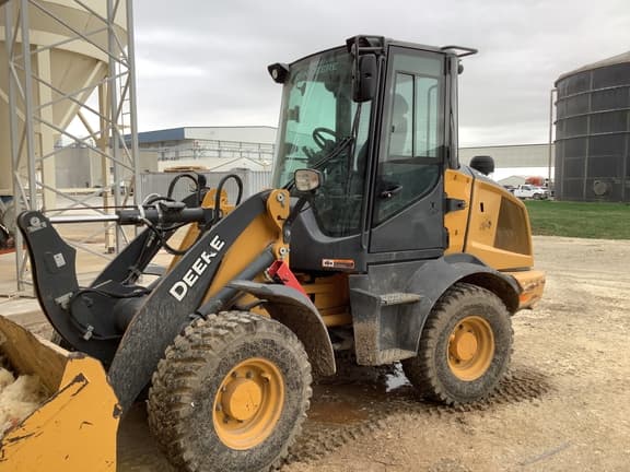 Image of John Deere 244L Primary image