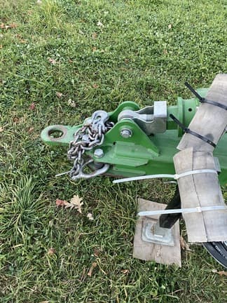 Image of John Deere 2660VT equipment image 2