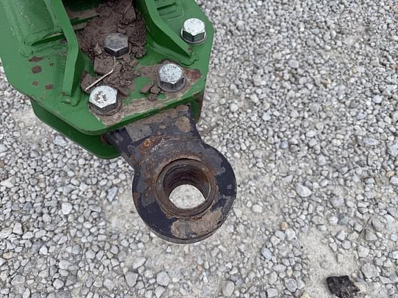 Image of John Deere 2660VT equipment image 2