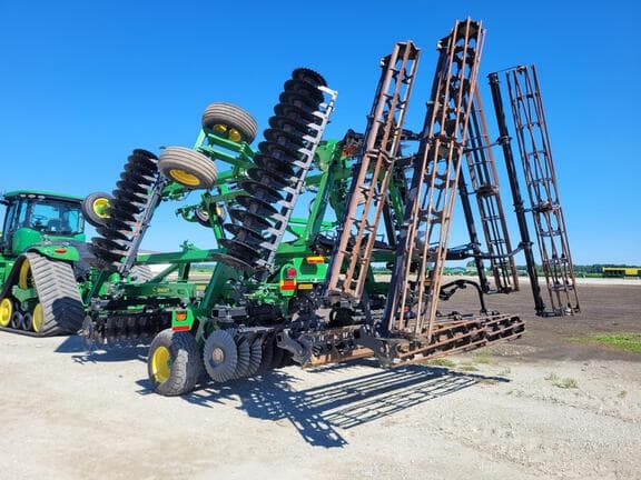 Image of John Deere 2660VT equipment image 1