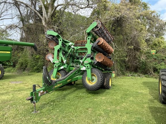 Image of John Deere 2680H Primary image