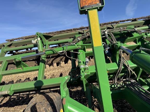 Image of John Deere 2680H equipment image 2