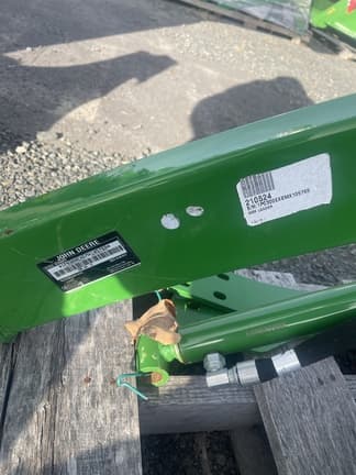 Image of John Deere 300E equipment image 2